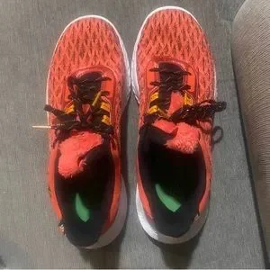 Under Armour | Shoes | Curry 9 Elmo Size Male | Poshmark display picture 1